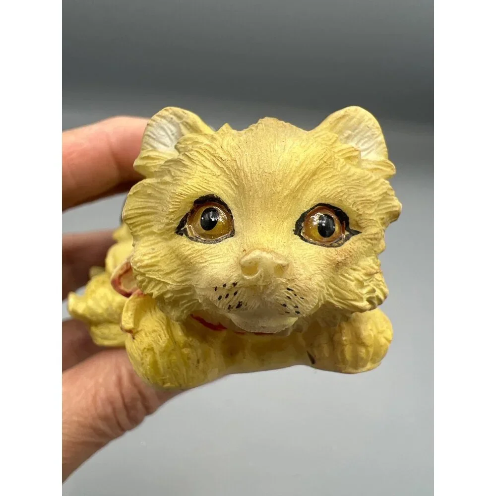 Rare VTG Yellow Cat Figurine Bobble Head With Bow Accent 4.5